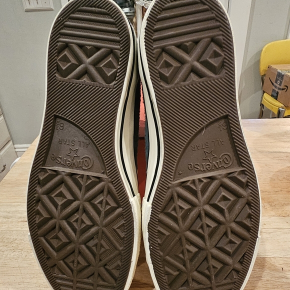 Converse High-Top Sneakers with Patchwork Design 8.5 Womens - Picture 6 of 9